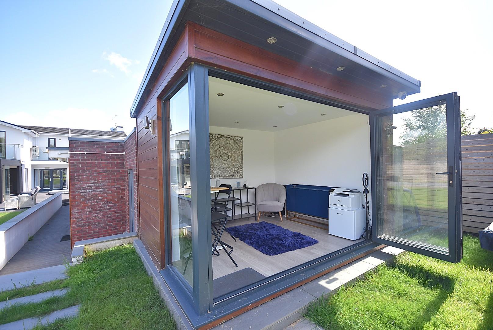 20 Evenlode Avenue, Penarth, CF64 3PD